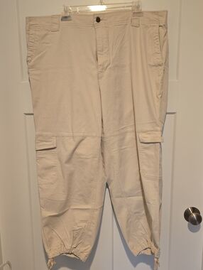 Old Navy Women's Barrel Cargo Pants